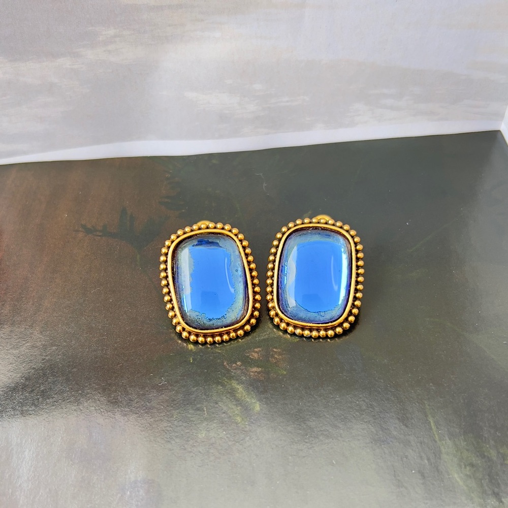 SOLD! Auth YSL Earrings • Authentic Yves Saint Laurent Blue Cabochon Clip Ons - Picture 8 of 9